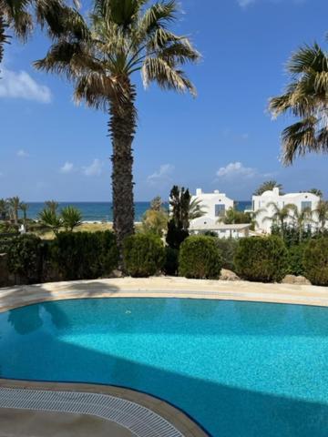 Sky Villa Paphos Bagian luar foto