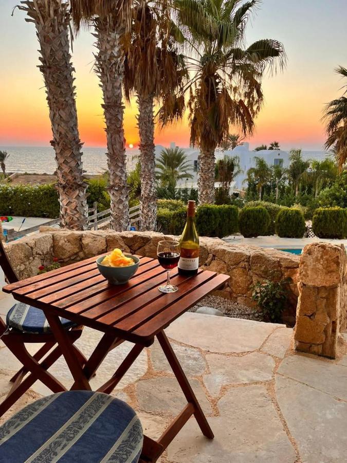 Sky Villa Paphos Bagian luar foto